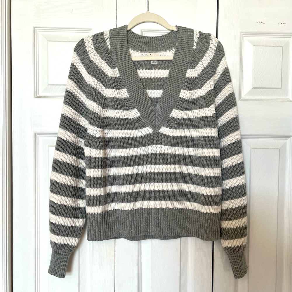 Women’s Sweater